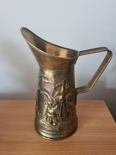 Peerage brass jar - peerage, vintage