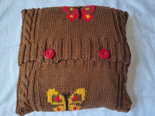 Hand knitted brown aran cable - brown,