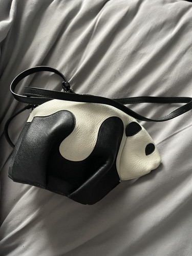 Loewe panda shoulder - panda,