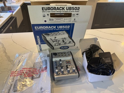 Behringer eurorack ub502 mixer - eurorack,