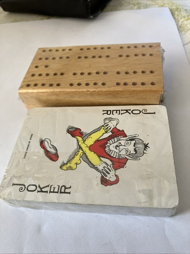 Wooden cribbage board complete - cribbage,