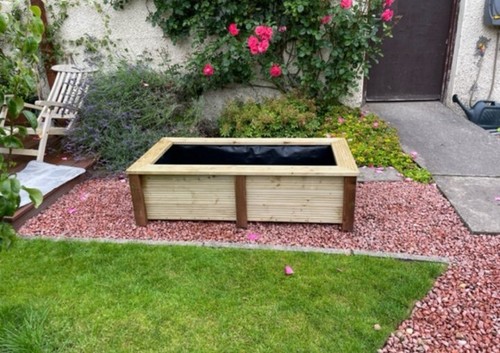 Raised garden pond - raised,