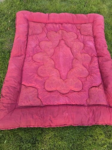 Lovely vintage eiderdown - vintage,