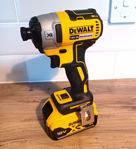 Dewalt dcf887 18v brushless - dewalt,