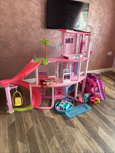 Barbie dream house with pink - dream,