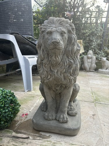 Lion statue concrete garden - lion,