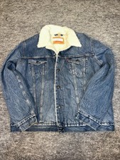 Levi’s Men’s Size Large