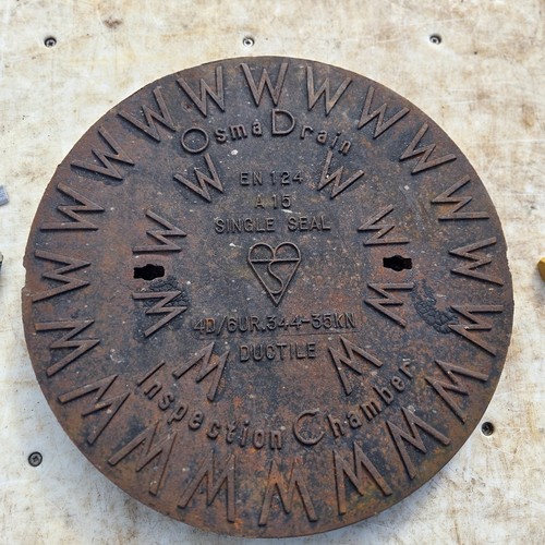 Reclaimed round cast iron - reclaimed,