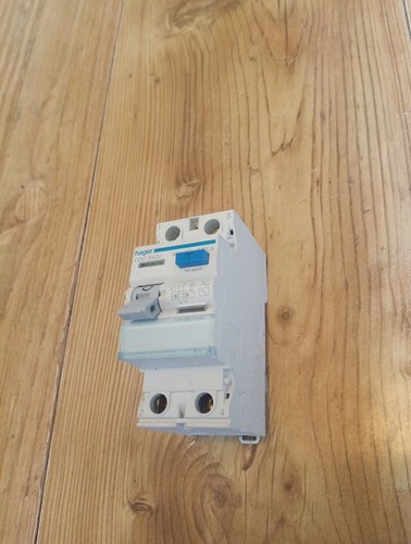 Hager cdc 240u ma rcd - 240u, a
