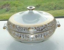 Wedgwood Gold Florentine