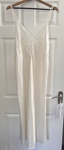 Vintage long ivory satin - long, slip