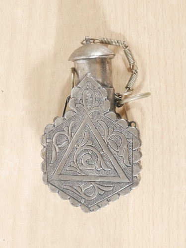 Vintage moroccan powder flask - vintage,