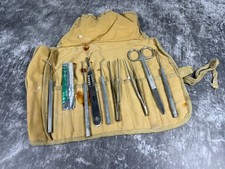 Students dissecting kit