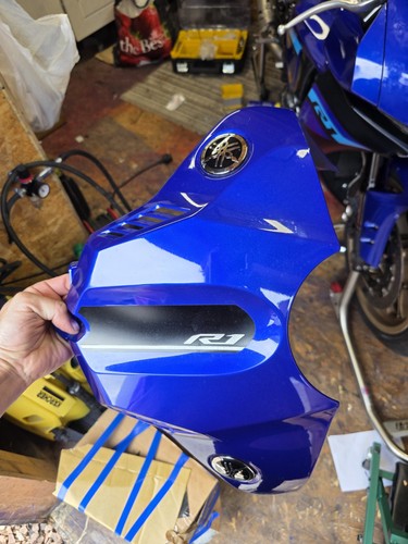 Yamaha 2015 tank - tank, surround