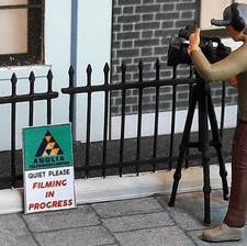 OO GAUGE ANGLIA TV FILMING