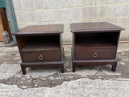 Pair stag minstrel mahogany - of,