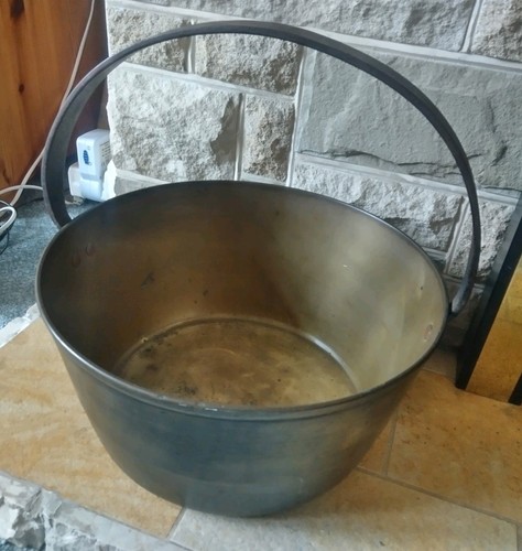 Vintage metal brass jam pan - metal,