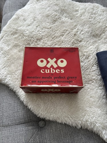 Vintage oxo cubes red metal - cubes,