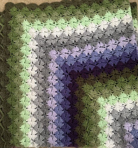 Large vintage handmade - , crochet