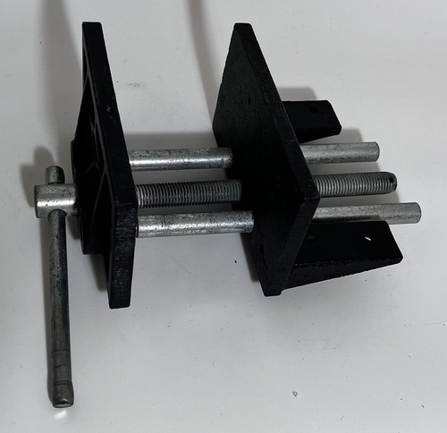Vice jaws woodworking - vice, jaws.