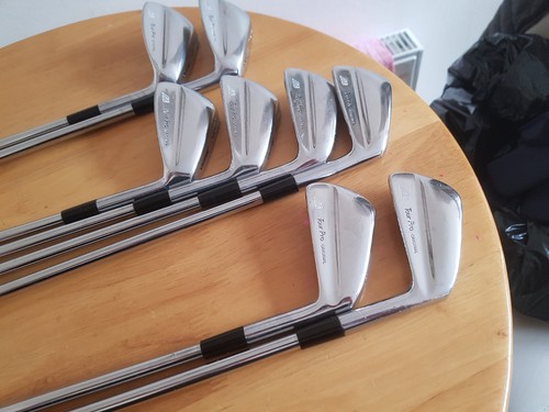 Mizuno tour pro - ,