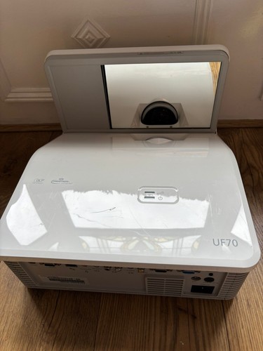 Smart uf70 3000 ansi lumens - smart,