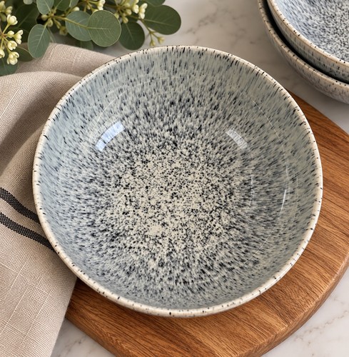 Denby light blue - light, halo