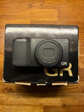 Ricoh GR 16.2mp - Boxed - VGC