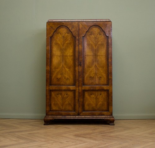 Vintage art deco figured - art,