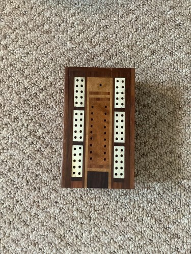 Vintage cribbage board - , with