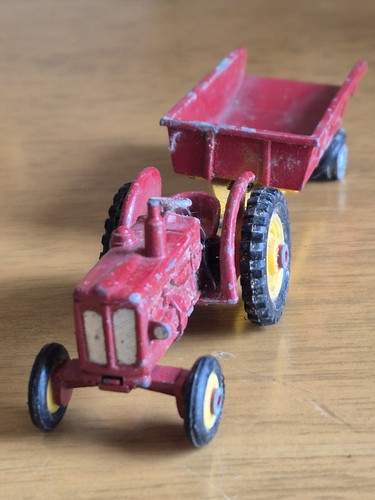 Dinky toys massey harris - dinky, massey-harris