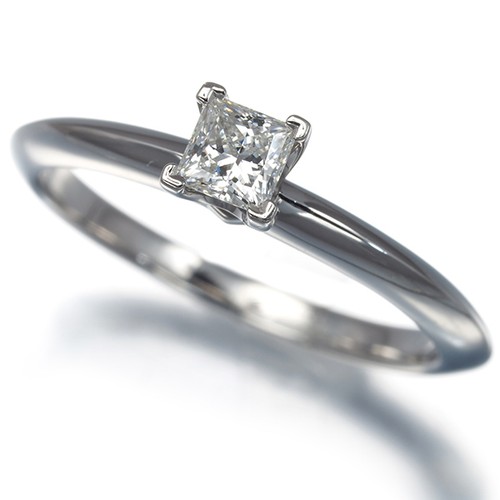 Auth tiffany ring diamond - auth,