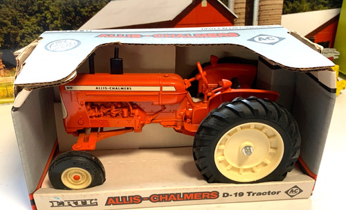Ertl farm allis - ertl.1:16.,