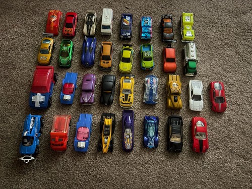 Hot wheels vehicles 32 - vehicles,
