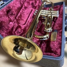 YAMAHA YTR-235 Trumpet Good