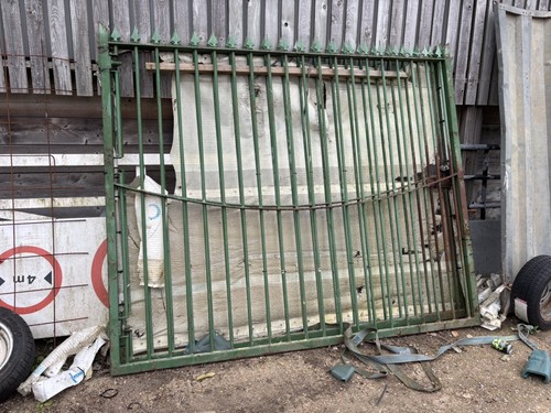 Metal gates pair suitable for - pair,