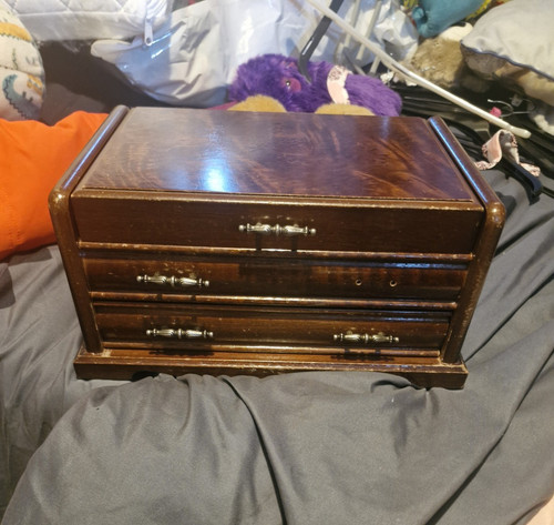 Wood brown lined jewellery - wood, box
