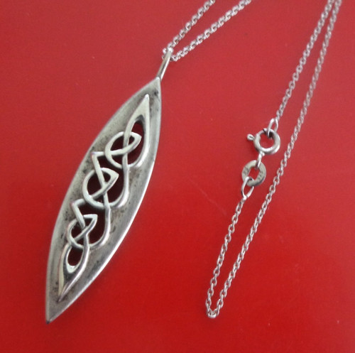 Scottish ninian pendant - st,