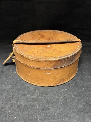 Antique leather collar box - antique,