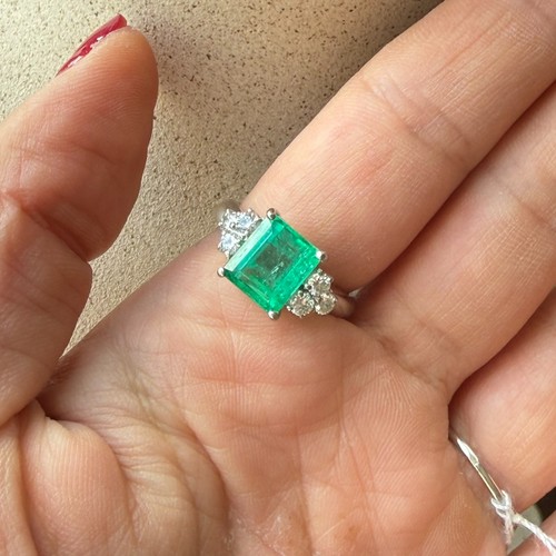 08ct colombian emerald - 3.08ct,