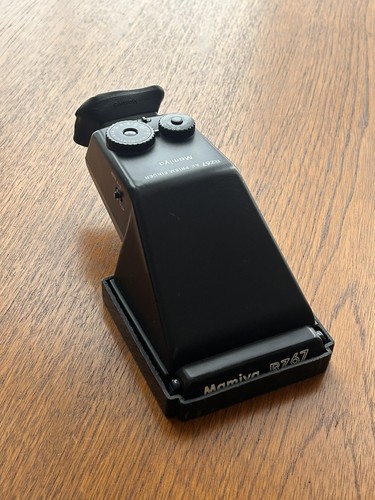 Mamiya rz67 prism - mamiya, finder