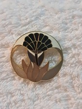 Vintage Crown & Fish