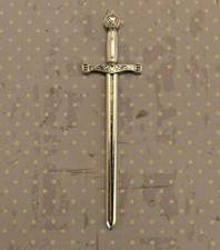 SWORD miniature Dolls house 1:12th scale  medieval knight tudor castle DH18