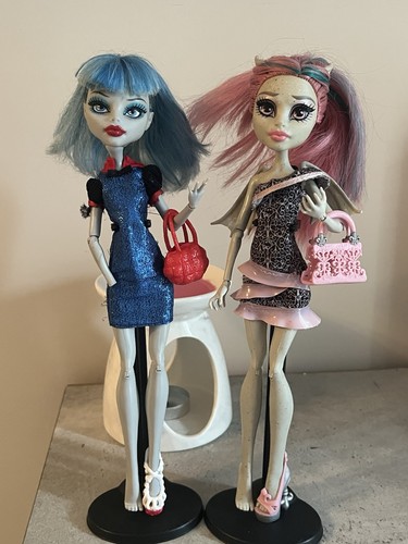 Monster high ghoulia - monster,