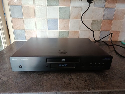 Cambridge audio azur 651c - cambridge,