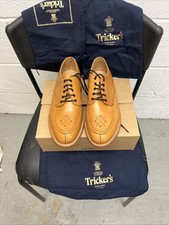 Tricker’s Acorn Punch Detail
