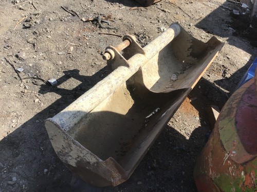 Grading bucket p d 50mm - 58",