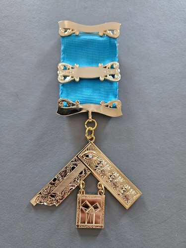 Craft past masters breast - past,