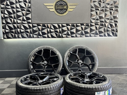 New inch audi black rs6 - 20”,