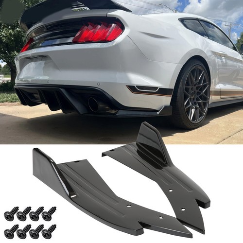 Gloss rear bumper diffuser - rear,